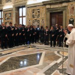 Papa Francesco benedice gli Azzurri